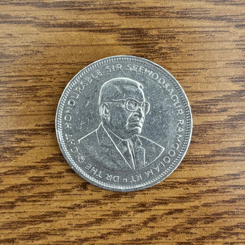 Coin 5 rupees Mauritius 1991 used