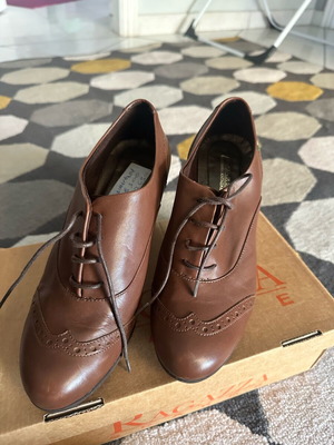 Ragazza Oxford shoes brown new, size 38