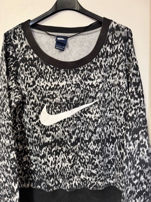 Nike original grey sweatshirt like new, size S