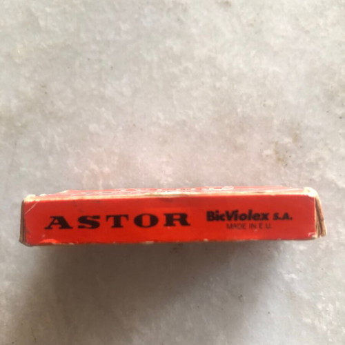 Astor vintage collectible razor blades like new, pack of 5