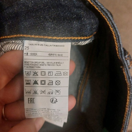 Benetton Jeans No 25 XXS Like New, Blue Denim, Straight Fit