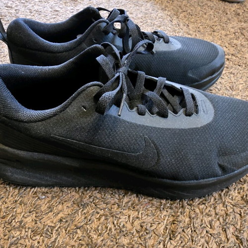 Nike athletic shoes like new, size 47.5, two pairs
