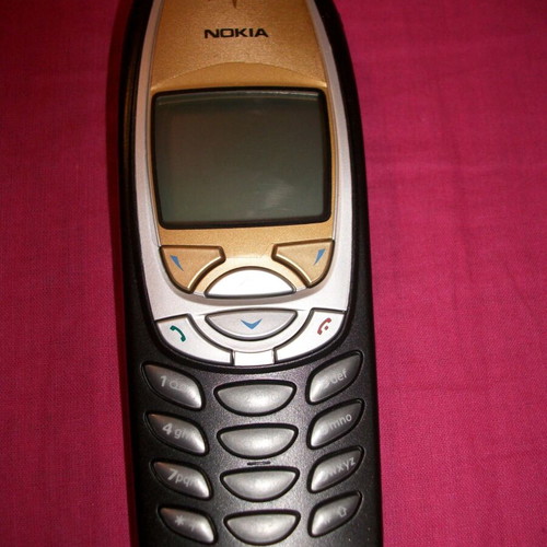 Nokia 6310i new with original screen protectors without box, black