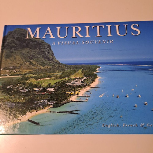 Mauritius book like new