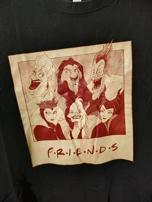 Disney Villains F.R.I.E.N.D.S T-shirt size Large black like new