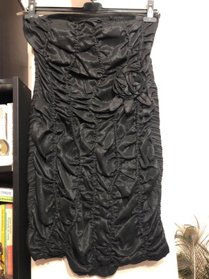 Gofre strapless black midi dress new in excellent condition