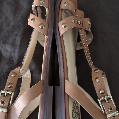 Vince Camuto leather flat sandals used, size 38, brown with studs