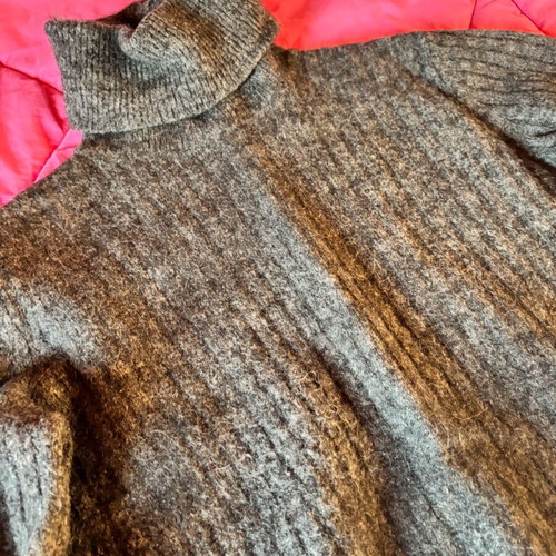 Zara wool turtleneck size Small like new, gray