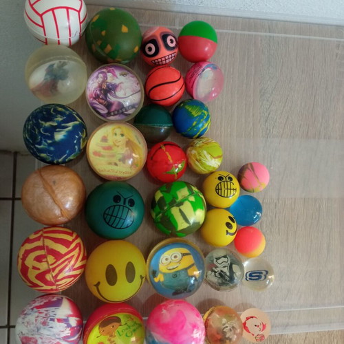Crazy balls used, assorted lot
