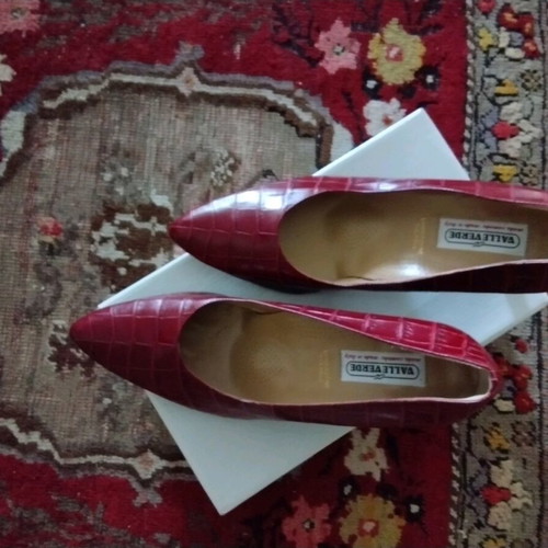 Vale Verde leather pumps new, burgundy orthopedic size 41