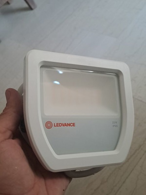 Ledvance λάμπα 20 W IP65 σαν καινούρια