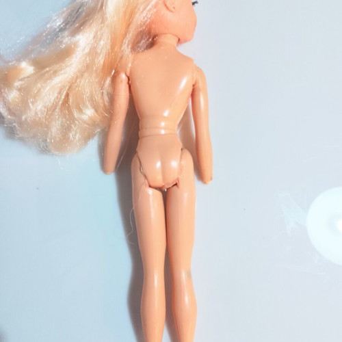 Bibi Bo doll new with minor age marks