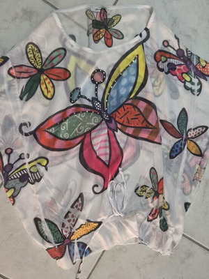Women's airy blouse like new