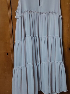 Formal dress like new, beige and gold, size M