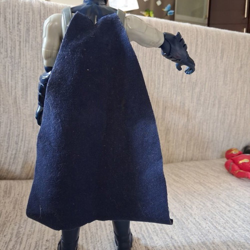 Batman figure like new