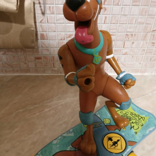 Φιγούρα Scooby Doo on skateboard σαν καινούργιο συλλεκτικό