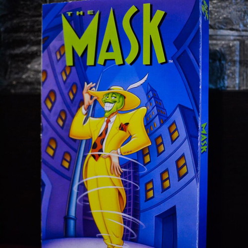 The Mask Comic Book Holder new, Modern Times editions