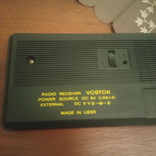 Vostok 1991 30th Anniversary Portable Radio used, Juri Gagarin Flight