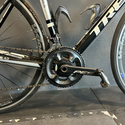 Trek Madone 4.5 road bike used with powermeter and Garmin
