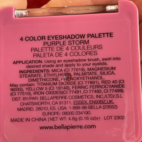 Makeup set 2 pieces with Bellapierre Purple Storm eyeshadow palette and Lottie London translucent powder new