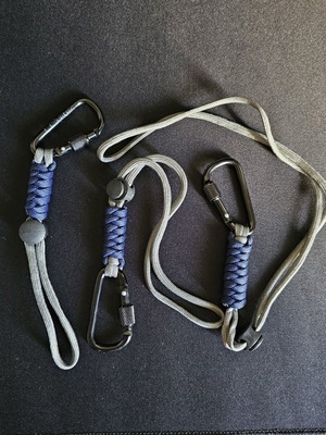Keychains with straps, set of 3, grey and blue