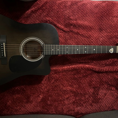 Sigma Acoustic Guitar new