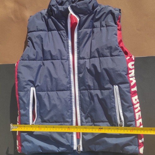 Sleeveless puffer vest used, funky kids, dark blue with hood