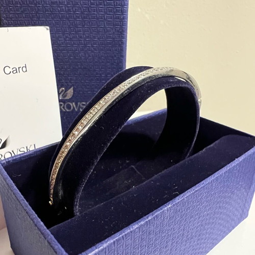 Swarovski Rare Bangle bracelet like new, silver
