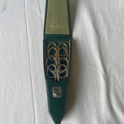 Zwilling J. A. Henckels antique scissors set of 4 in leather case used