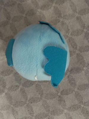 Plush fish like new