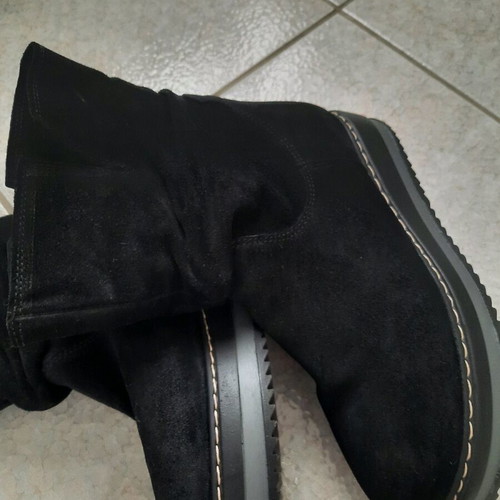 Black leather ankle boots like new, size 37