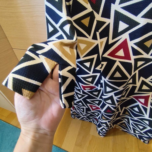 Blouse dress with geometric shapes like new