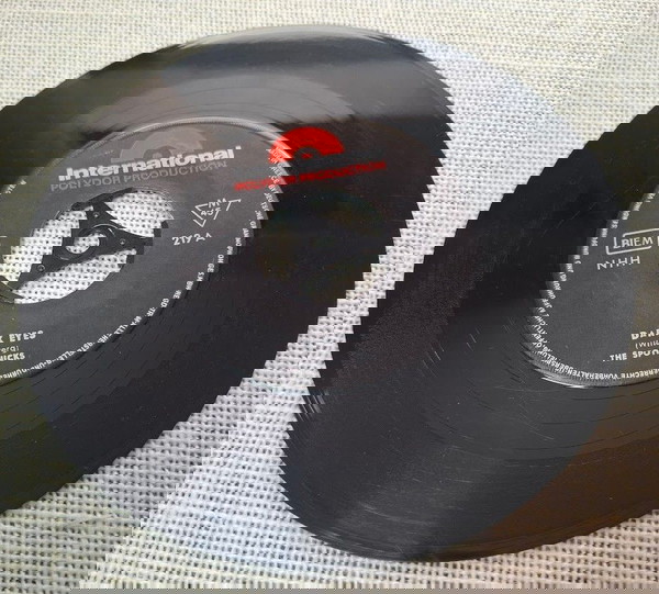 The Spotnicks – Dark Eyes / Western Guitar  7' ΣΠΑΝΙΟ