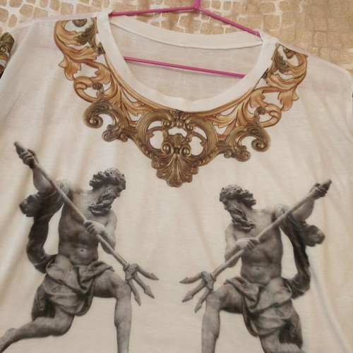 Men's blouse with print white like new, thin fabric