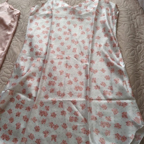 Oz satin sleepwear set 3 pieces like new, white with pink flowers