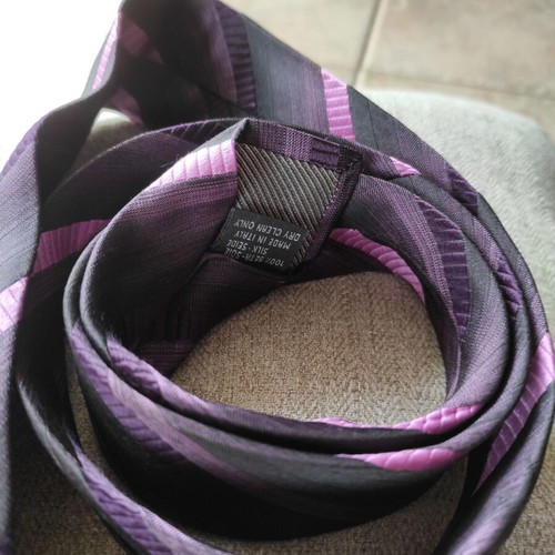 Manetti tie like new