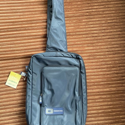 Unisex crossbody bag new, blue, with inner and outer pockets