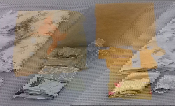 Υλικά συσκευασίας και διακόσμησης
