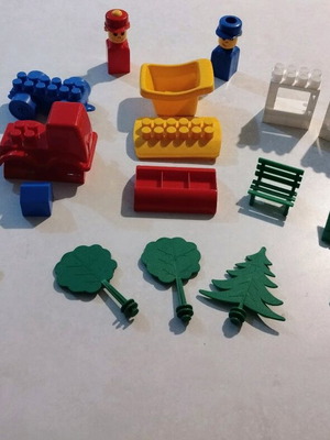 Σετ 83 τμχ Τουβλάκια Hemar και LEGO Duplo σαν καινούργιο με φιγούρες και αυτοκινητάκι δώρο