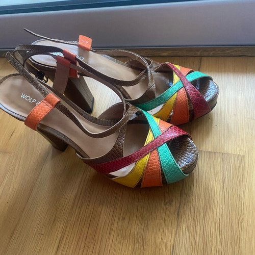 WOLP & CO sandals like new, brown with crisscross straps