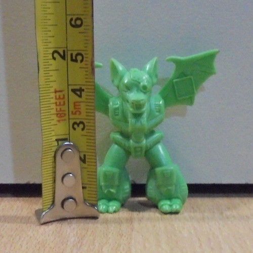 Battle Beast Blitzkrieg Bat #12 light green used without hands and weapon Takara Hasbro 1986
