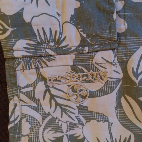 Brunotti men's cargo shorts size M like new, floral pattern