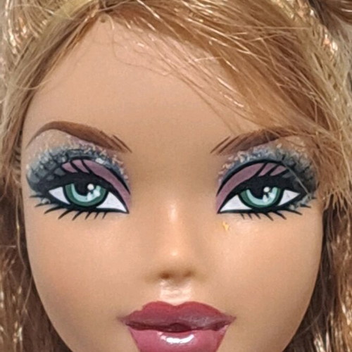 My Scene Hollywood Bling Nia doll used with flaws