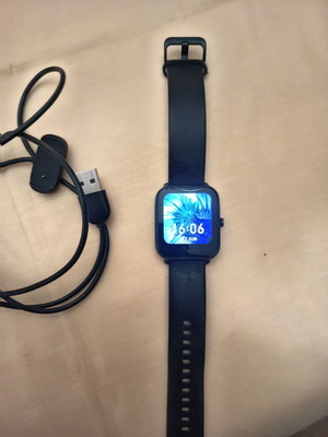 Amazfit smartwatch σαν καινούργιο, μαύρο, οθόνη αφής, παρακολούθηση δραστηριότητας