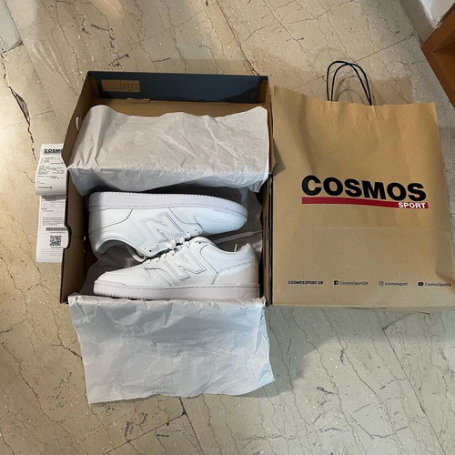 New Balance sneakers size 44 white new with receipt and bag