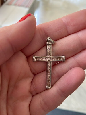 Σταυρός από ασήμι 925ο μεταχειρισμένος με ροζ ζιργκόν