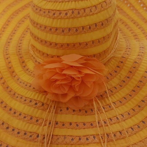Summer women's hat like new, orange with yellow, one size