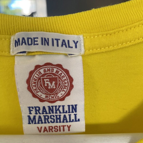 Franklin & Marshall T-shirt large used, yellow