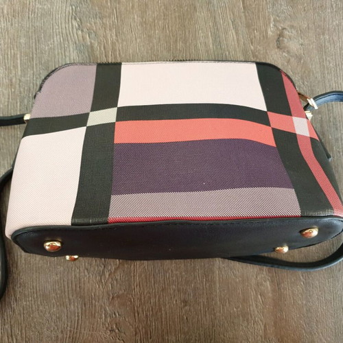 Women's crossbody bag used, elegant