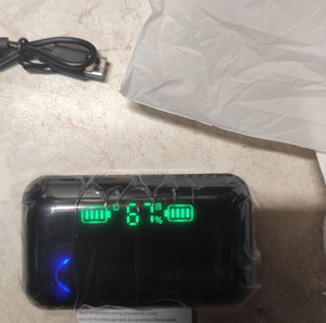 Earbud Bluetooth Handsfree New